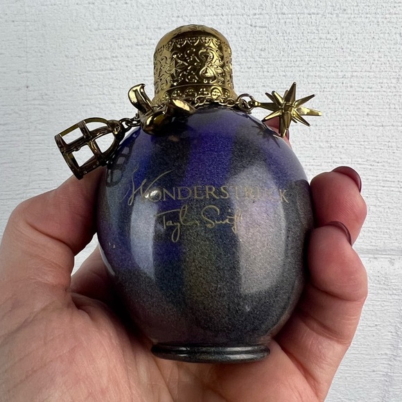 Taylor Swift Wonderstruck Perfume 1.7 fl oz - Picture 4 of 4